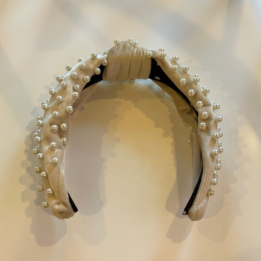 Lele Sadoughi Pearl Embellished Headband